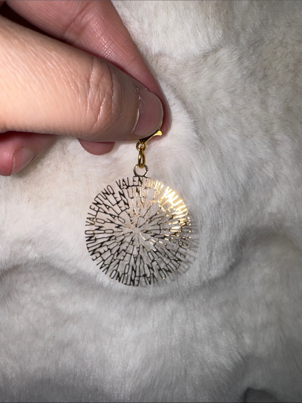 Source unknown Floral Logo Pendant Necklace - Gold tone